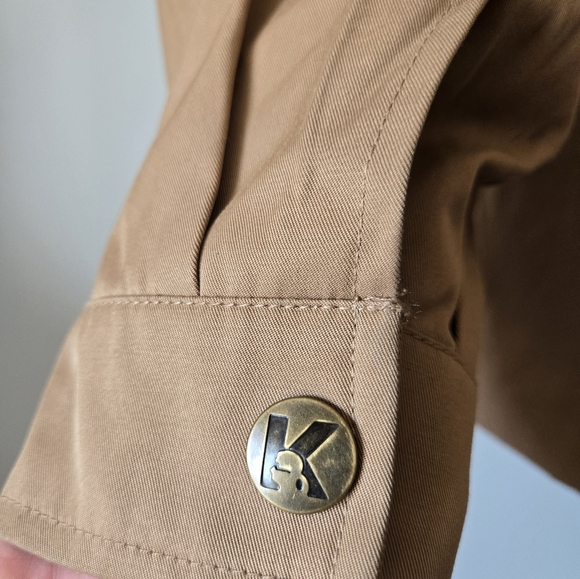 KARL LAGERGELD Tan Utility Jacket with Black Trim. Size Small - Picture 7 of 15
